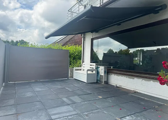 Villa Hoepen 125Qm 4 Schlafzimmer Citynah 5 Zi. Parkplatz Terasse Wifi