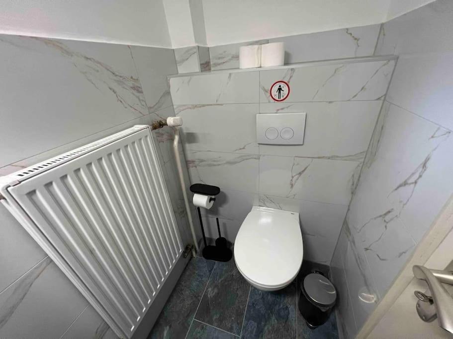 Hoepen 125qm 4 Schlafzimmer Citynah 5 Zi. Parkplatz Terasse Wifi * Seevetal