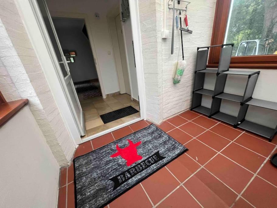 Hoepen 125qm 4 Schlafzimmer Citynah 5 Zi. Parkplatz Terasse Wifi Apartment *
