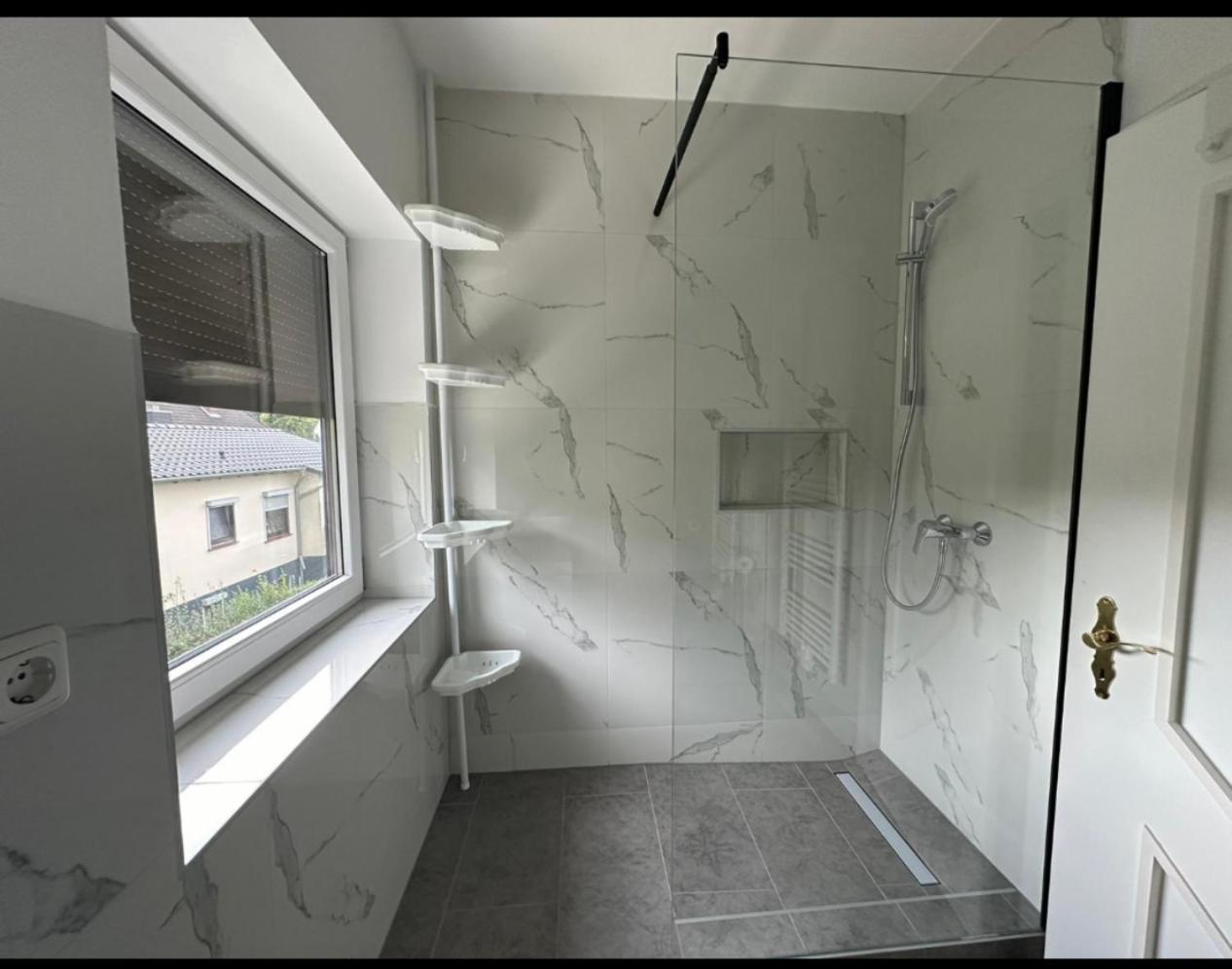 Hoepen 125qm 4 Schlafzimmer Citynah 5 Zi. Parkplatz Terasse Wifi * Seevetal